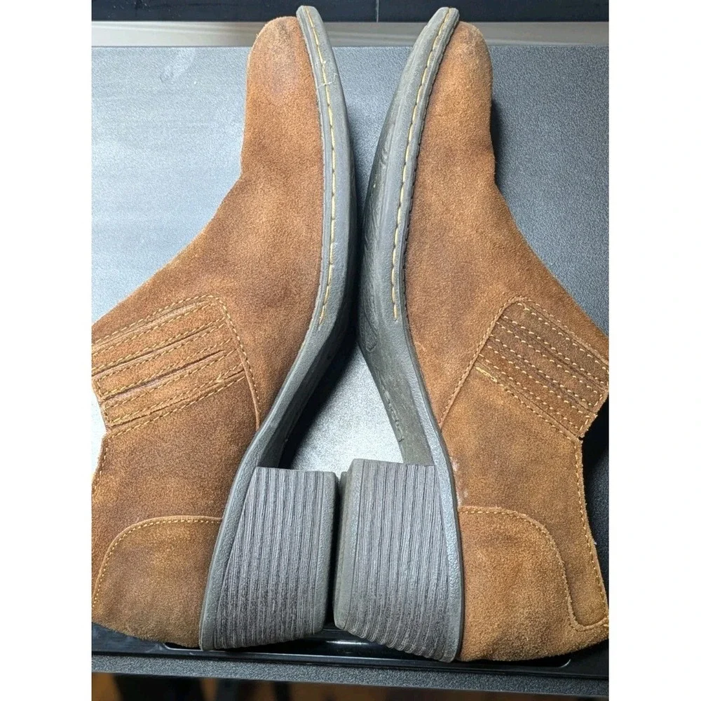 BOC Born Concept Ankle Booties Women's Size 9 Brown Suede Leather Slip On Heel